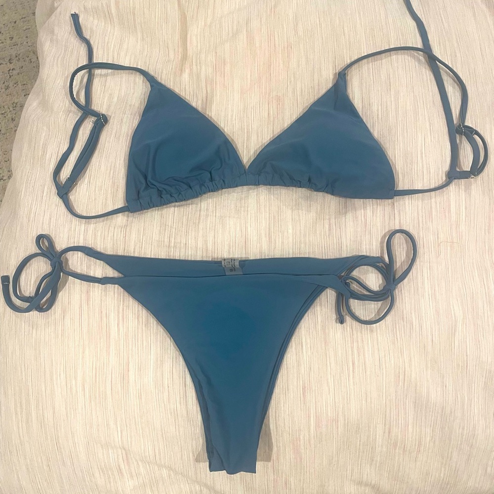 3pack Triangle Tie Side
Bikini Swimsuit
Dusty Blue / L(8/10)